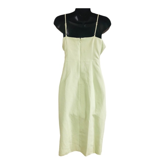 BCBGeneration green V-Neck asymmetrical tie waist tulip Wrap Dress size 6 new - Picture 12 of 13